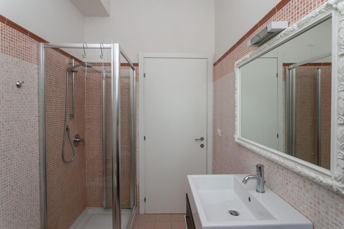 S023 - Sirolo, Magnifico Trilocale Design Con Terrazzo Apartment ภายนอก รูปภาพ